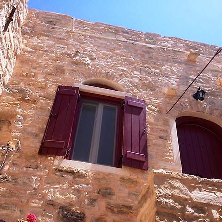 Patrika Traditional House Exterior foto